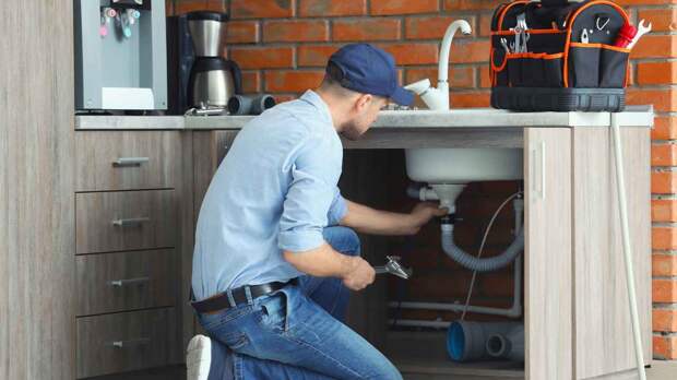 DIY Plumbing Repairs: What You Can and Can’t Do
