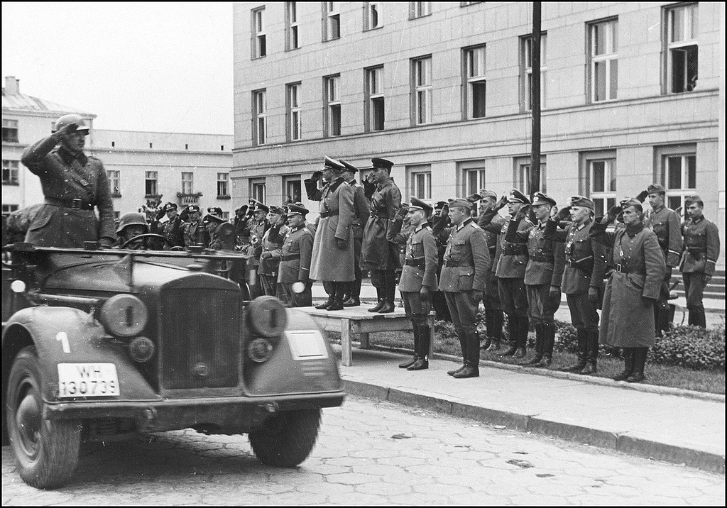 ПРИСОЕДИНЕНИЕ ЗАПАДНЫХ ТЕРРИТОРИЙ К СССР