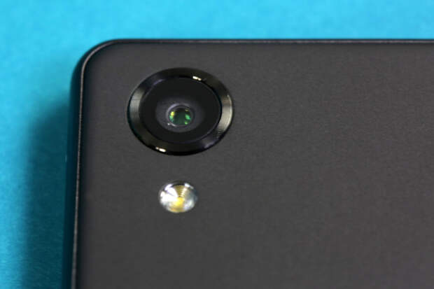 Sony Xperia X - камера
