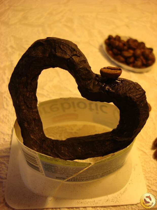 Сердце из кофейных зерен 14