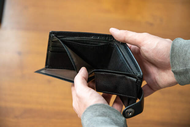 Банки ужесточили требования к заемщикам