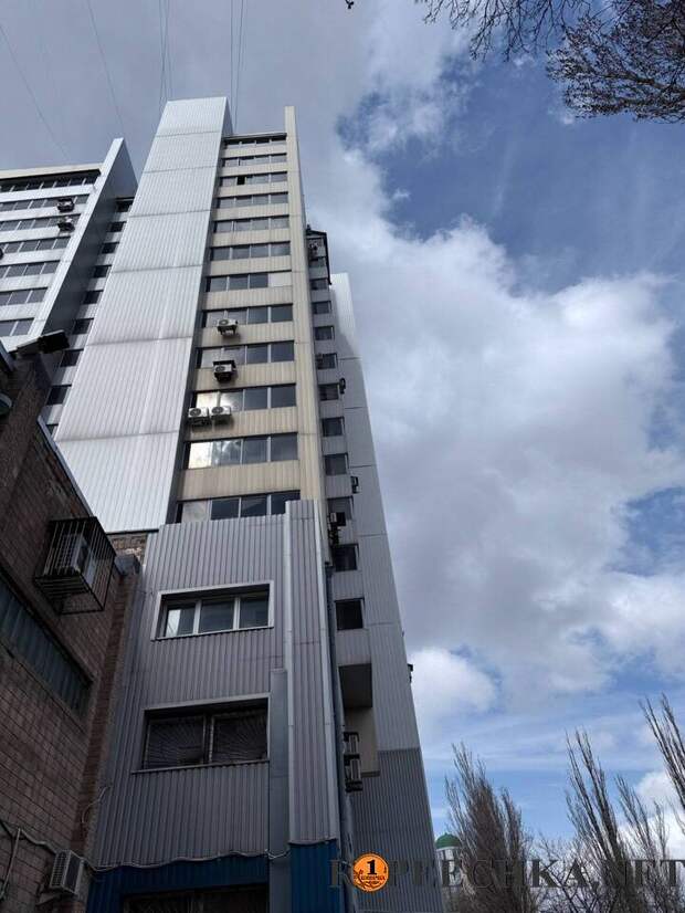 4 комнатная квартира 88кв.м улица Артема в Донецке - 8 000 000 руб