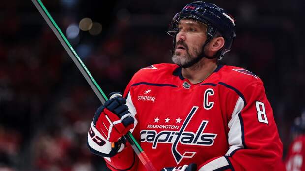 Овечкин вошел в топ-5 лучших снайперов старше 40 лет по голам за сезон НХЛ