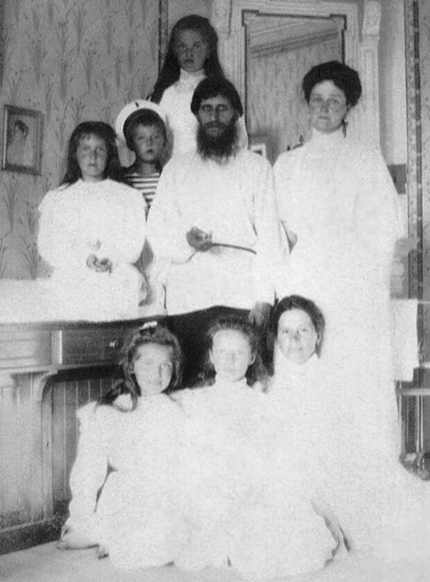 http://cdn.topwar.ru/uploads/posts/2015-03/1425331459_rasputin.jpg