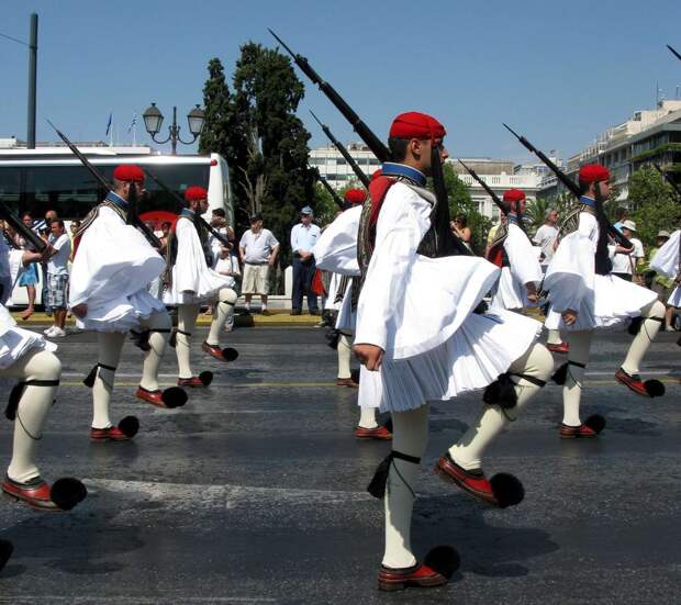 Отзвуки древних традиций: Эвзоны - греческая Президентская Гвардия (10)