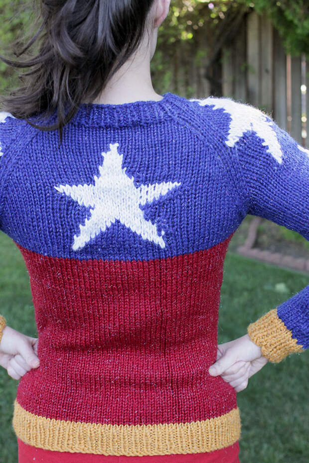 knitted-wonder-women-sweater-4