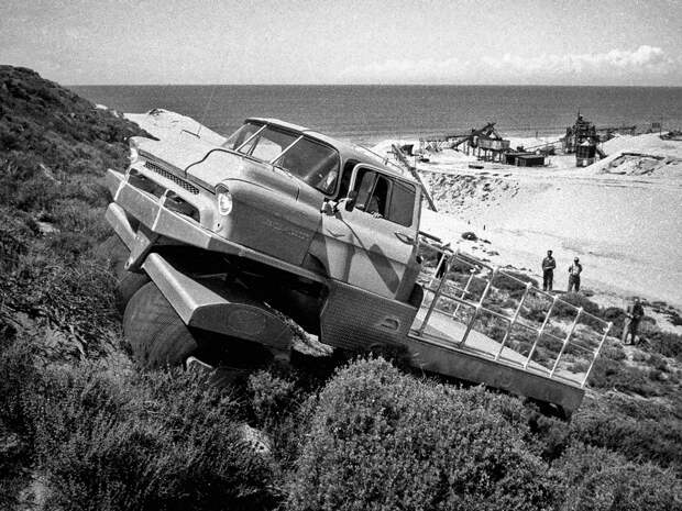 Albee Rolligon Transporter Prototype &quot;1957.jpg