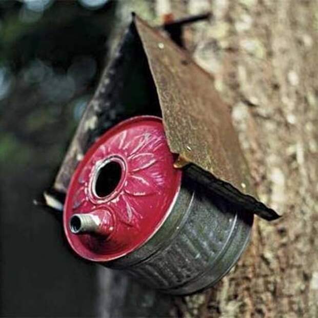 recycling ideas for making various birdhouse designs