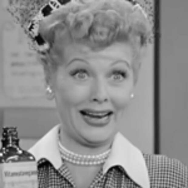 A screenshot from an episode of I Love Lucy.