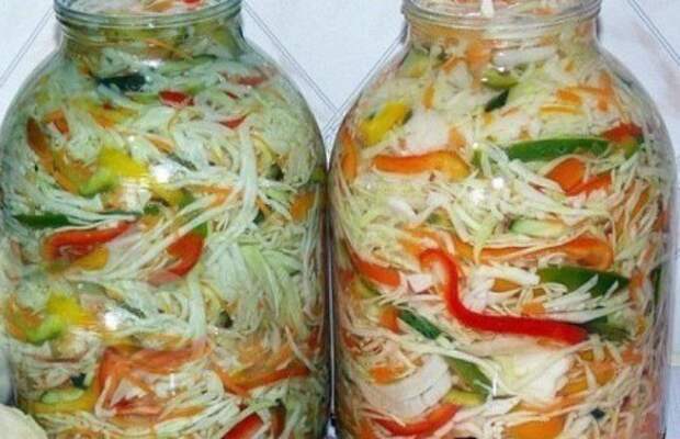 5 вкуснейших рецептов салатиков из капусты на зиму...