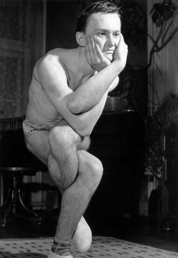 Какой была йога в прошлом веке: любопытные винтажные фото VintageYoga13 Какой была йога в прошлом веке: любопытные винтажные фото