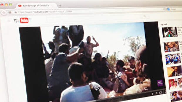 BBC опубликовали видео последних минут жизни Каддафи