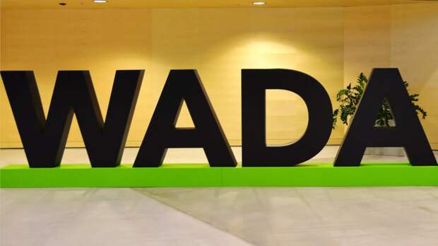 Глава WADA Банька призвал оценивать дело китайских пловцов без предубеждений политики