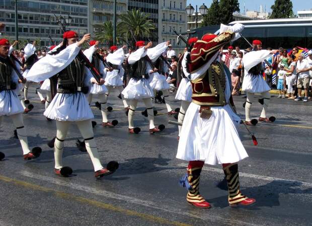 Отзвуки древних традиций: Эвзоны - греческая Президентская Гвардия (12)