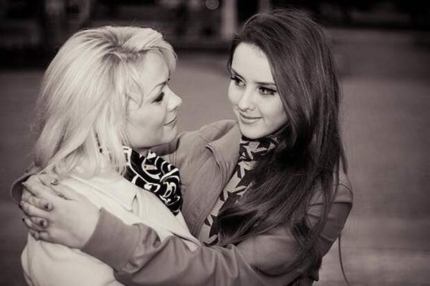 Дочки-матери: психология отношений