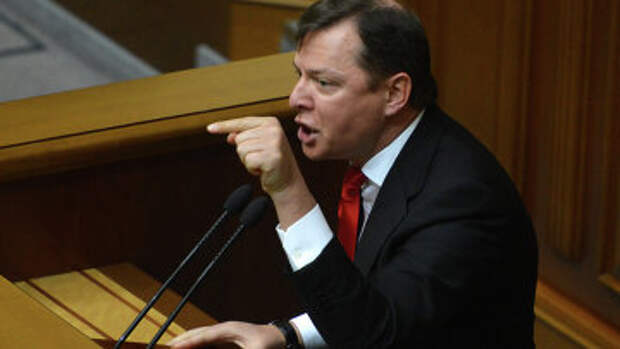 Лидер Радикальной партии Олег Ляшко на заседании Верховной рады Украины в Киеве. Архивное фото