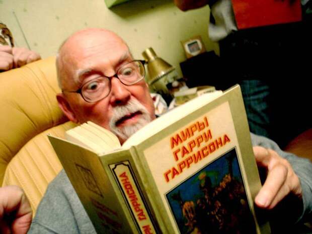Сегодня 90 лет со дня рождения Гарри Гаррисона писатель, фантастика