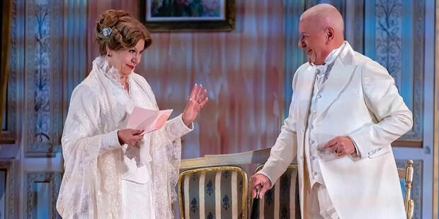 "Мосбилет" подготовил подборку ярких комедий в Театре сатиры