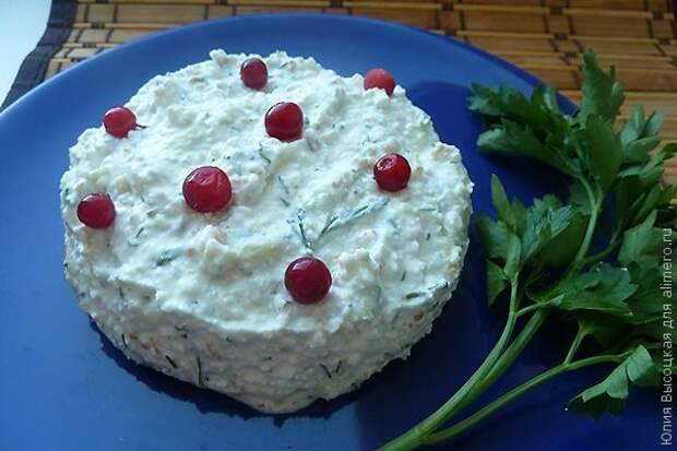 Закуска из творога с орехами Закуска из творога с орехами