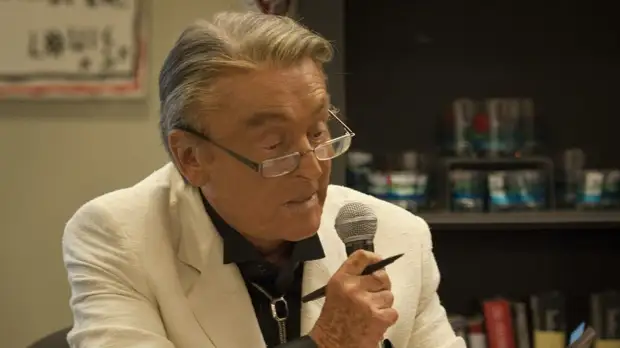 Умер американский кинопродюсер Роберт Эванс