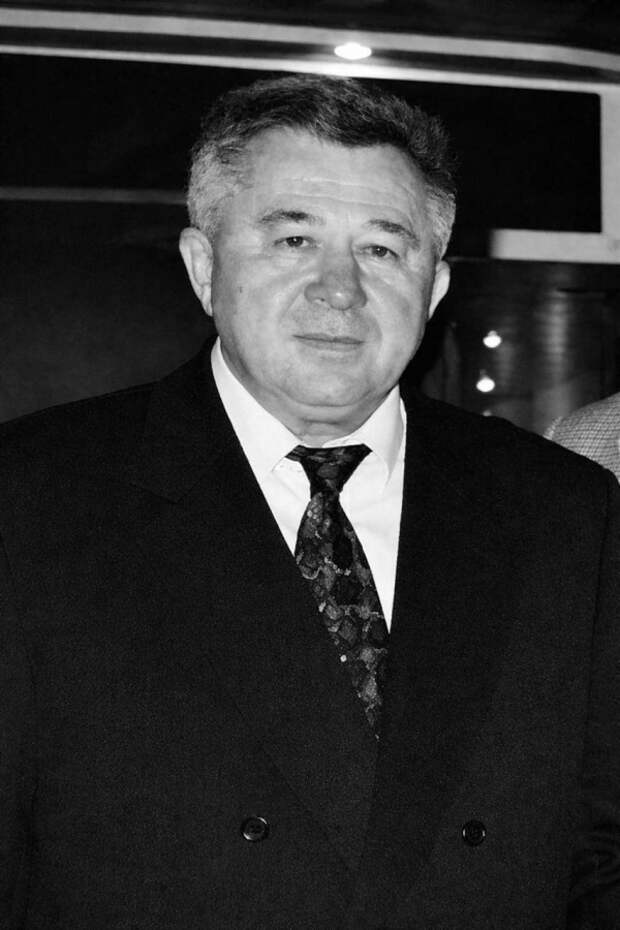 Глава Адыгеи выразил соболезнование в связи со смертью известного хирурга-онколога, организатора здравоохранения Мурата Бжассо