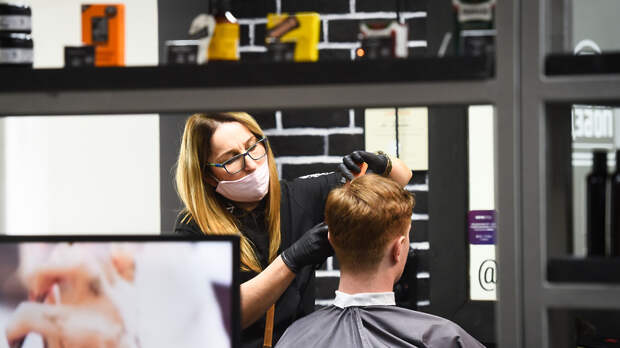 В Башкирии восьмиклассник не хотел стричься в парикмахерской и покончил с собой