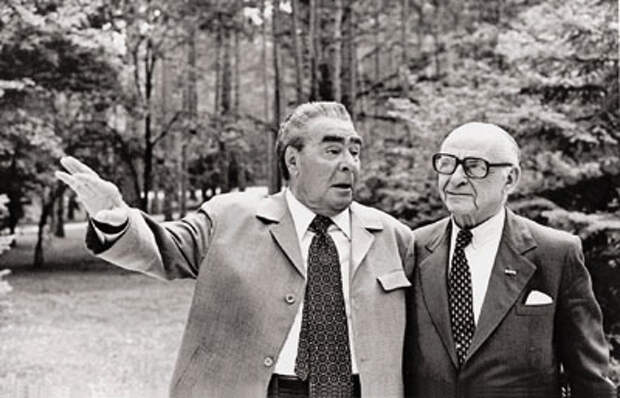 http://im0.kommersant.ru/Issues.photo/OGONIOK/archive/common/archive/1998/4554/19-26-29/19-27-2b.jpg