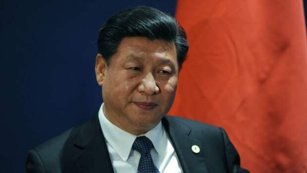 Си Цзиньпин посоветовал чиновникам почаще заглядывать в Интернет