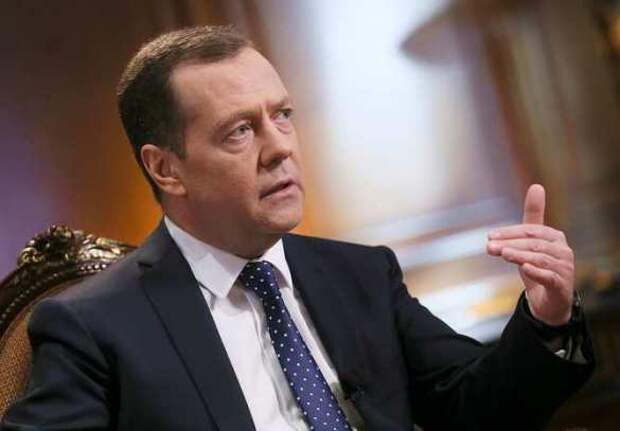 Медведев заявил, что у России достаточно вооружений и средств поражения | Русская весна