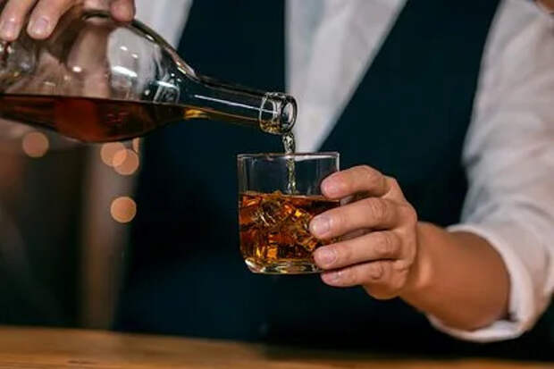 Перечислены замедляющие опьянение закуски