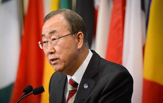 Пан Ги Мун напомнил Порошенко, что вопрос о миротворцах решает ООН