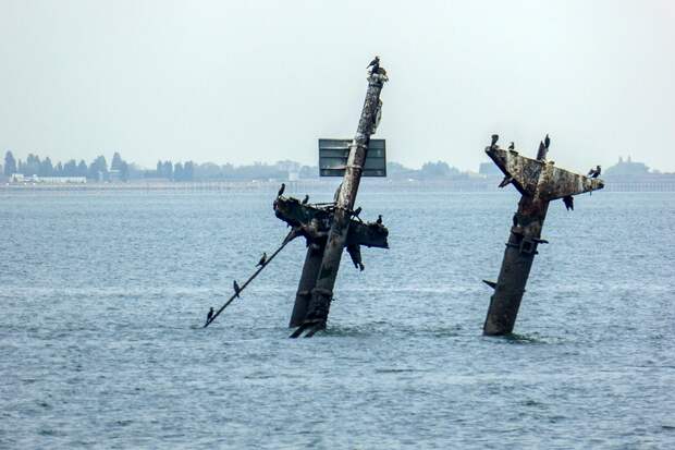 Telegraph: Британия опасается взрыва на затонувшем у берегов Лондона судне