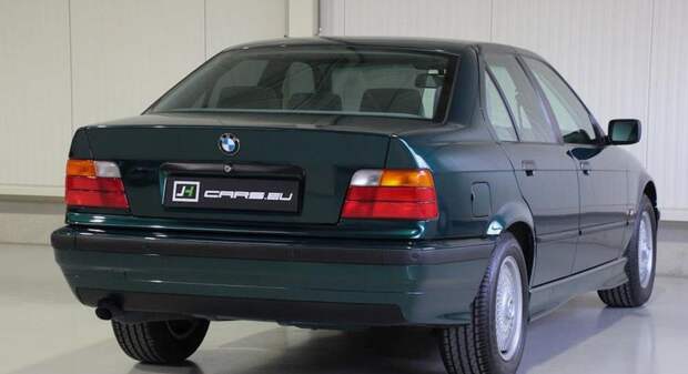 Капсула времени: BMW 320i E36 1995-го года с пробегом 410 км Капсула времени: BMW 320i E36 1995-го года с пробегом 410 км авто, еда, история