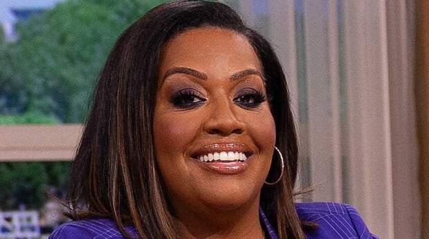 Британская ведущая Элисон Хаммонд рассказала о романе с молодым россиянином