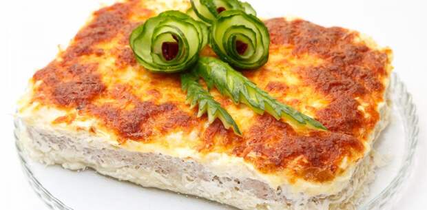 Сочный капустный пирог с мясом.