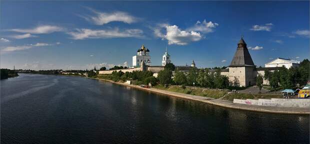 Псков - один из старейших и красивейших городов России. псков, россия, фотография