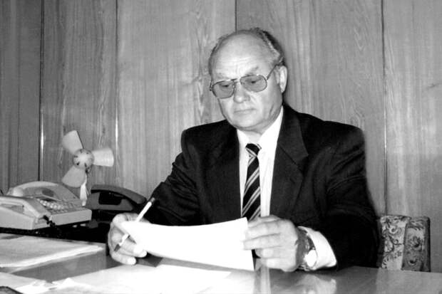 Умер создатель танка Т-90 и конструктор "Уралвагонзавода" Молодняков