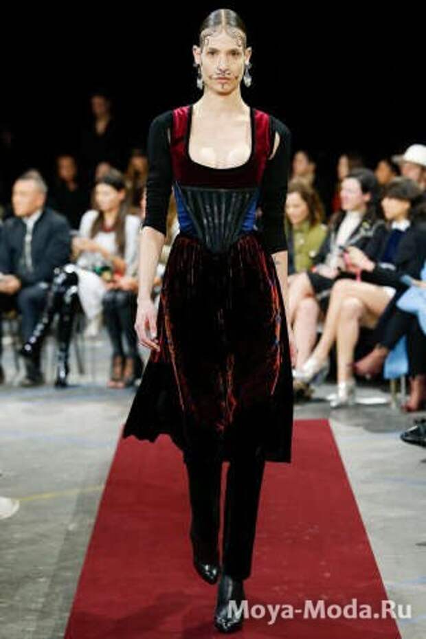 Модные коктейльные платья осень-зима 2015-2016-Givenchy2