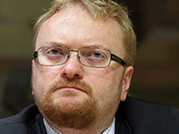 Милонов предложил штрафовать граждан за "фейковые" аккаунты в соцсетях на 10 тысяч рублей
