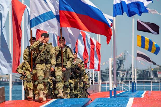 Жаркие бои на Курской земле и недопущение вражеских войск к городу атомщиков Курчатову: храбрость и героизм морпехов ЧФ