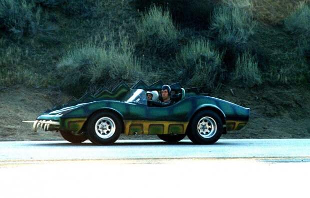 Chevrolet Corvette, Смертельные гонки 2000 (1975) / Death Race 2000 авто, кино