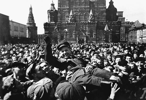 Как проходил первый Парад Победы 24 июня 1945 года 24 июня, парад победы, ссср
