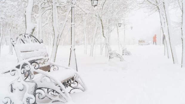 Рекордные сугробы и затопление: погода в Москве в конце зимы готовит новый сюрприз