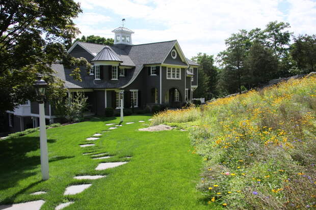 Фото 15 Идеальный газон своими руками (70 фото): как и когда лучше всего сеять газонную траву?