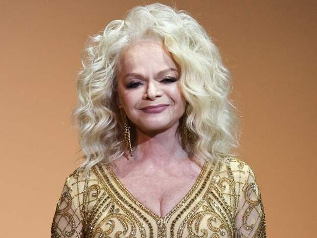 Адвокат Лурье сообщила об отказе Долиной освобождать квартиру до 30 декабря