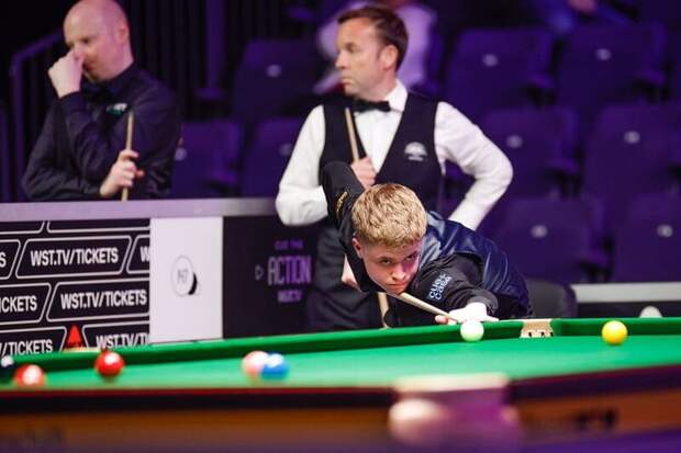 Стэн Муди в отличной форме на турнире в Челтнеме (фото: WST)