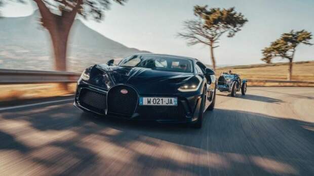 Историческая встреча Bugatti Divo и его старшего брата Type