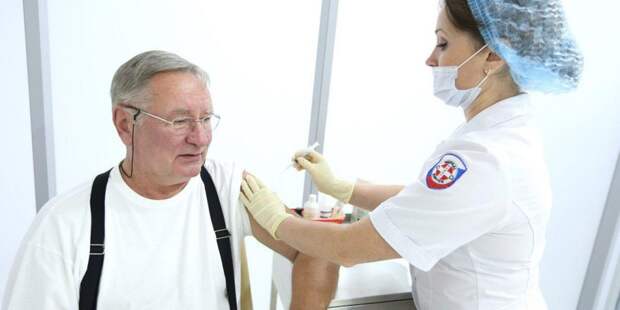 За неделю около 270 тыс москвичей прошли вакцинацию от гриппа. Фото: mos.ru