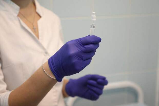 Врач раскрывает первые симптомы гонконгского гриппа: что нужно знать