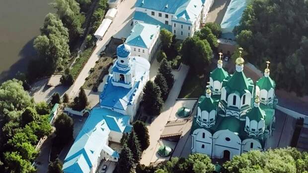 Из лавры УПЦ на подконтрольной Киеву части ДНР украли колокола